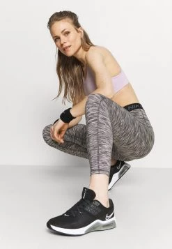 Nike Performance Damen CROP - Tights - Black -Angebote Nike Store 3b112831c07240bdbd18b7e29629ad1e