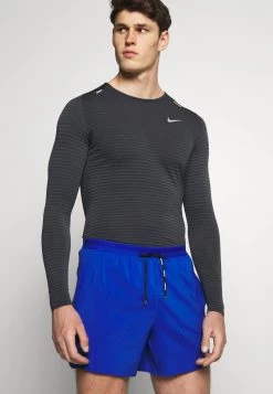 Nike Performance Herren STRIDE - Kurze Sporthose - Game Royal/silver -Angebote Nike Store 3b1c7c4f951b46feaaa3e1c11856b242