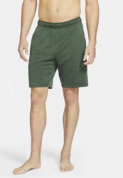 Nike Performance Herren SHORT - Kurze Sporthose - Galactic Jade/sequoia/(blk)