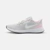 Nike Performance REVOLUTION 5 UNISEX - Laufschuh Neutral - Photon Dust/white/pink Foam