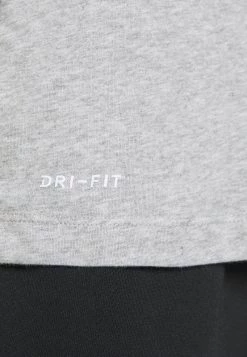 Nike Performance Herren DRY TANK SOLID - Sport T-shirt - Grey Heather -Angebote Nike Store 3e0e7241601248a28569b0eeb70222ba
