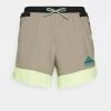 Nike Performance Herren TRAIL - Kurze Sporthose - Light Lemon Twist/moon Fossil/bright Spruce