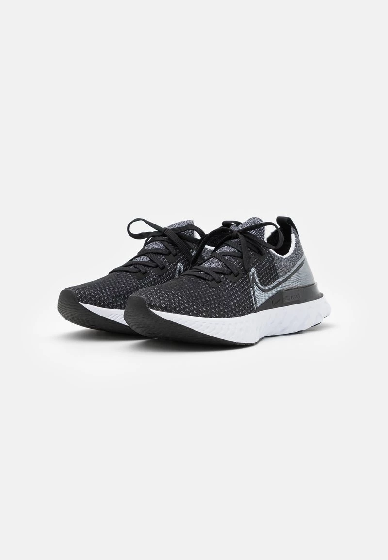 Nike Performance Herren REACT INFINITY RUN FK - Laufschuh Neutral - Black/white 2 Nike Performance Herren REACT INFINITY RUN FK - Laufschuh Neutral - Black/white – Bild 2