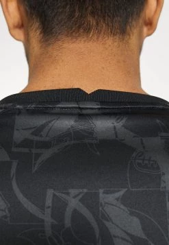 Nike Performance Herren TOTTENHAM HOTSPURS CL - Vereinsmannschaften - Black/green -Angebote Nike Store 409f2388a1354a6a841c52b8ce9d40e1