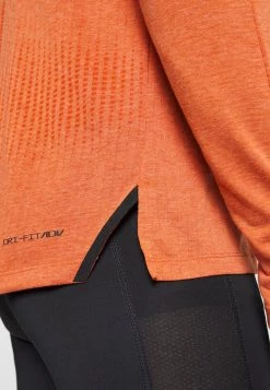 Nike Performance Herren Langarmshirt - Burnt Sunrise/total Orange 11 Nike Performance Herren Langarmshirt - Burnt Sunrise/total Orange -Angebote Nike Store 438d963686d44b23a90c77172c4b7284