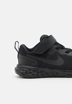 Nike Performance REVOLUTION 6 TDV UNISEX - Laufschuh Neutral - Black/dark Smoke Grey -Angebote Nike Store 43df5eac4a964608833f4213d7a8098c