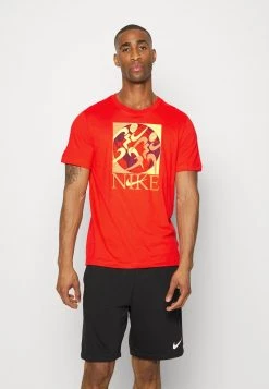 Nike Performance Herren TEE - Sport T-shirt - Habanero Red