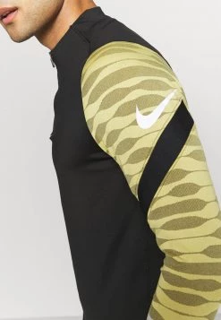 Nike Performance STRIKE DRIL - Langarmshirt - Saturn Gold/black/white | Herren -Angebote Nike Store 448c8ae2890c4babaed4466f9e248651