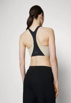 Nike Performance Damen BRA - Sport-BH Mit Mittlerer Stützkraft - Black/sanddrift/iron Grey -Angebote Nike Store 448ce770dd5c40618c307fead3ce9f96