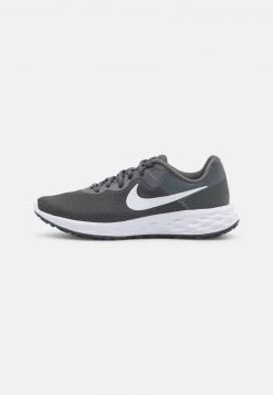 Nike Performance Herren REVOLUTION 6 - Laufschuh Neutral - Iron Grey/white/smoke Grey/black/light Smoke Grey
