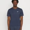 Nike Performance MILER TOP - Sport T-shirt - Thunder Blue | Herren