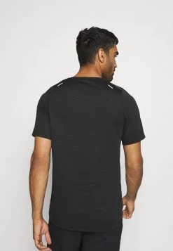 Nike Performance Herren RUN DIVISION RISE 365 - T-Shirt Print - Black/reflective Silver -Angebote Nike Store 477934f812a7478daf66adb05f2d681c