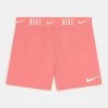 Nike Performance TROPHY - Kurze Sporthose - Pink Salt/white | Kinder