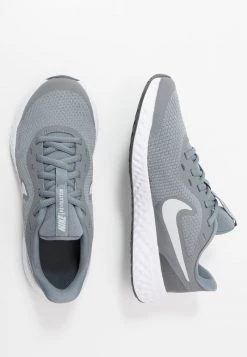 Nike Performance REVOLUTION 5 UNISEX - Laufschuh Neutral - Cool Grey/pure Platinum/dark Grey