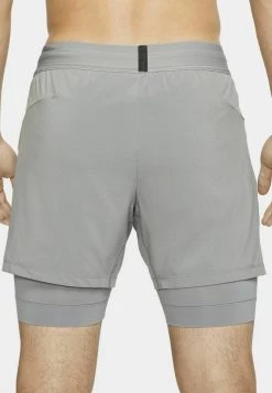 Nike Performance Herren Kurze Sporthose - Particle Grey/black 10 Nike Performance Herren Kurze Sporthose - Particle Grey/black -Angebote Nike Store 4ae42a16db324e7f9507c6536461ad18