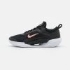 Nike Performance COURT ZOOM NXT - Multicourt Tennisschuh - Black/metallic Red Bronze/white | Damen