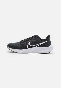 Nike Performance Herren AIR ZOOM PEGASUS 39 - Laufschuh Neutral - Black/white/dark Smoke Grey