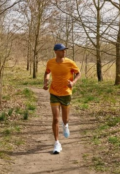 Nike Performance REACT MILER 3 - Laufschuh Neutral - White/black/chlorine Blue/vivid Sulfur | Herren