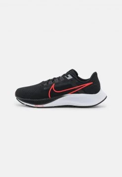Nike Performance Herren AIR ZOOM PEGASUS 38 - Laufschuh Neutral - Black/light Crimson/dark Smoke Grey/particle Grey/white