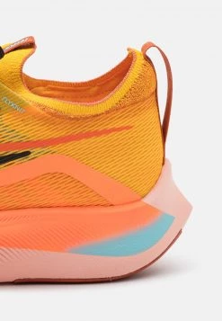 Nike Performance Herren ZOOM FLY 4 HKNE UNISEX - Laufschuh Neutral - University Gold/black/amarillo/magma Orange/sunset Tint/copa -Angebote Nike Store 525a61834b5f4bc9be295a88f81dffa5