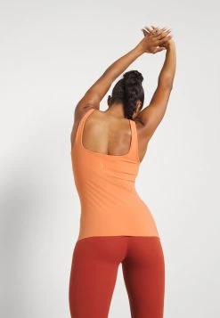 Nike Performance Damen THE YOGA LUXE TANK - Top - Healing Orange/apricot Agate -Angebote Nike Store 53592f16491f43cab9a298cc6a1f2975