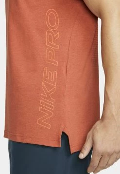 Nike Performance BURNOUT - Sport T-shirt - Burnt Sunrise Orange Frost Total Orange | Herren -Angebote Nike Store 540c5fb1d5f449c8b80c9384cb521bfa