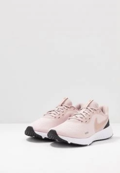 Nike Performance Damen SCHUHE REVOLUTION 5 - Laufschuh Neutral - Barely Rose/metallic Red Bronze/stone Mauve -Angebote Nike Store 54cc2bf02a554a9cb0fc0ac076f727c4