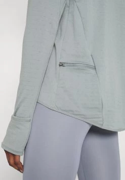Nike Performance Damen ELEMENT - Langarmshirt - Particle Grey 11 Nike Performance Damen ELEMENT - Langarmshirt - Particle Grey -Angebote Nike Store 54f49fddedec4d31b3ea523c024caf3a