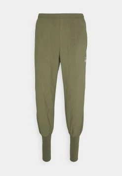 Nike Performance Herren FC CUFF PANT - Jogginghose - Medium Olive/white/reflective Silver -Angebote Nike Store 5684ae34d9774ae5b153170d0b3b937a
