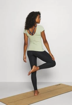 Nike Performance Damen LUXE 7/8 - Tights - Black/dark Smoke Grey -Angebote Nike Store 56b3efc78fda4b4899e32b4da2074fce