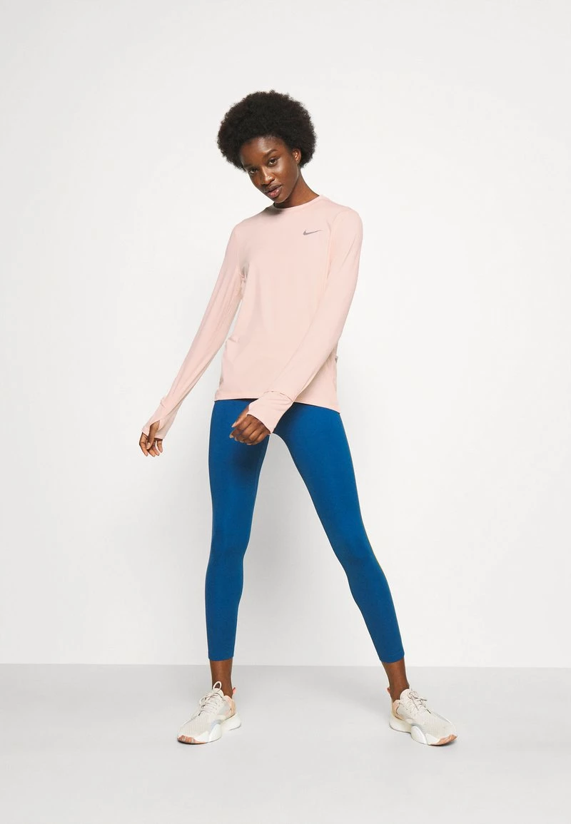 Nike Performance Damen ELEMENT CREW - Langarmshirt - Pale Coral/light Soft Pink/heather 2 Nike Performance Damen ELEMENT CREW - Langarmshirt - Pale Coral/light Soft Pink/heather – Bild 2