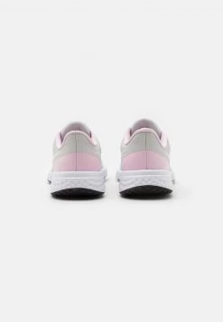 Nike Performance REVOLUTION 5 UNISEX - Laufschuh Neutral - Photon Dust/white/pink Foam -Angebote Nike Store 579bbf142b5a42aba3940611ec75d2fe