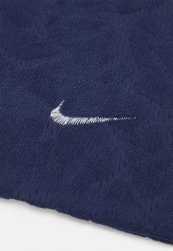 Nike Performance Unisex COOLING LOOP TOWEL ONE SIZE - Tuch - Midnight Navy/anthracite/white -Angebote Nike Store 5b0c075cea924d319d1c1a20c246d01a