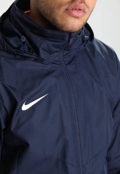 Nike Performance Herren ACADEMY18 - Regenjacke / Wasserabweisende Jacke - Obsidian/obsidian/white -Angebote Nike Store 5b6684f555a24d9399b64a3151c2015b