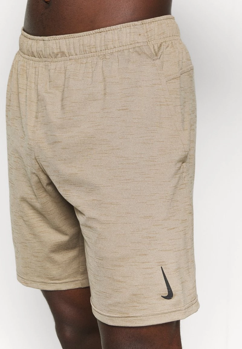 Nike Performance SHORT - Kurze Sporthose - Khaki/brown Kelp | Herren 6 Nike Performance SHORT - Kurze Sporthose - Khaki/brown Kelp | Herren – Bild 6