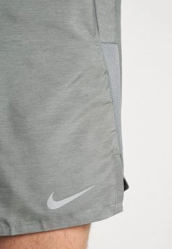 Nike Performance Herren CHALLENGER SHORT - Kurze Sporthose - Smoke Grey -Angebote Nike Store 5dba6c97d37b4e0e98bc7a93c8c39462