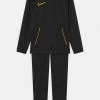 Nike Performance ACADEMY TRACKSUIT SET UNISEX - Trainingsanzug - Black/laser Orange