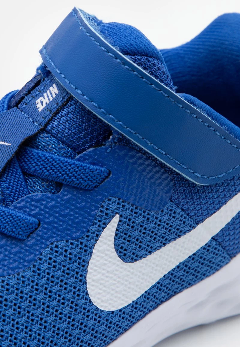 Nike Performance REVOLUTION 6 TDV UNISEX - Laufschuh Neutral - Game Royal/white/black 6 Nike Performance REVOLUTION 6 TDV UNISEX - Laufschuh Neutral - Game Royal/white/black – Bild 6