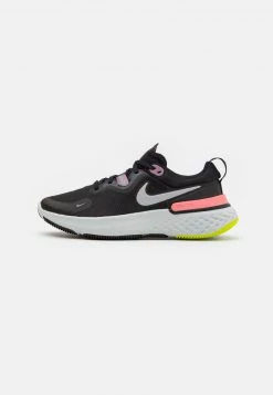 Nike Performance Damen REACT MILER - Laufschuh Neutral - Black/metallic Silver/violet Dust