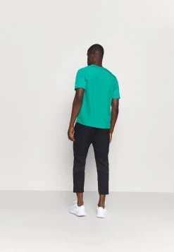 Nike Performance Herren RUN PANT - Jogginghose - Black/silver -Angebote Nike Store 639036cfb92f4b9aac9e0a97e1a41323