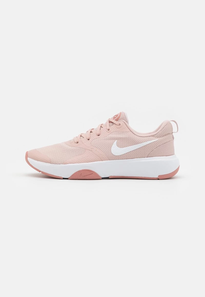 Nike Performance Damen CITY - Trainingsschuh - Pink Oxford/barely Rose/rose Whisper/white 1 Nike Performance Damen CITY - Trainingsschuh - Pink Oxford/barely Rose/rose Whisper/white