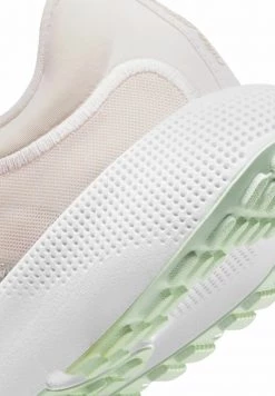 Nike Performance Damen REACT ESCAPE - Laufschuh Neutral - Light Soft Pink Barely Green White Pink Oxford -Angebote Nike Store 655760a40f2245448508104cabfd830d