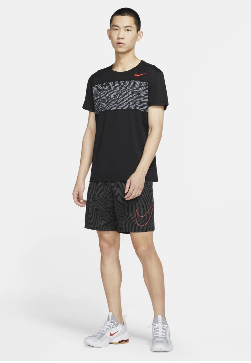 Nike Performance DRI-FIT - Kurze Sporthose - Dark Smoke Grey/team Orange/team Orange | Herren 2 Nike Performance DRI-FIT - Kurze Sporthose - Dark Smoke Grey/team Orange/team Orange | Herren – Bild 2