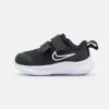 Nike Performance STAR RUNNER 3 UNISEX - Laufschuh Neutral - Black/dark Smoke Grey
