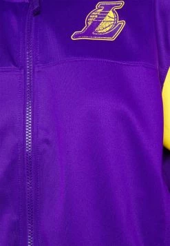 Nike Performance Damen NBA LOS ANGELES LAKERS TRACK SUIT - Vereinsmannschaften - Field Purple/amarillo/white 11 Nike Performance Damen NBA LOS ANGELES LAKERS TRACK SUIT - Vereinsmannschaften - Field Purple/amarillo/white -Angebote Nike Store 6833690d5b79495a881085c64fee3c20
