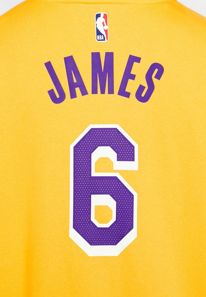 Nike Performance Herren NBA LOS ANGELES LAKERS ICON NAME & NUMBER HOODIE - Vereinsmannschaften - Amarillo 5 Nike Performance Herren NBA LOS ANGELES LAKERS ICON NAME & NUMBER HOODIE - Vereinsmannschaften - Amarillo – Bild 5