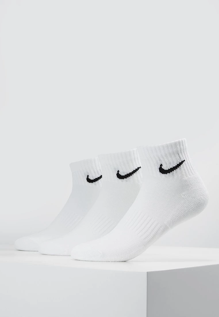 Nike Performance EVERYDAY CUSH 3 PACK UNISEX - Sportsocken - White/black 1 Nike Performance EVERYDAY CUSH 3 PACK UNISEX - Sportsocken - White/black