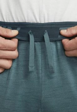 Nike Performance Jogginghose - Ash Green Armoury Navy Black | Herren -Angebote Nike Store 6abb9001df9b422781797a294c10ed1e