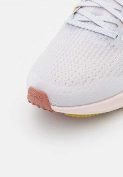 Nike Performance Damen WMNS AIR ZOOM PEGASUS 39 - Laufschuh Neutral - Iris Whisper/madder Root/summit White/light Madder Root/vivid Sulfur/amethyst Ash -Angebote Nike Store 6ac4efdda6794f5dbccad21a67e30b4a