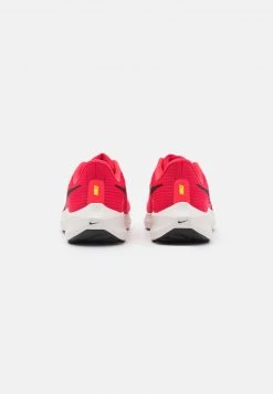 Nike Performance Herren AIR ZOOM PEGASUS 39 - Laufschuh Neutral - Siren Red/black/red Clay/phantom/medium Ash/volt -Angebote Nike Store 6baad6efb9ec4554a94a19e927cfb55e